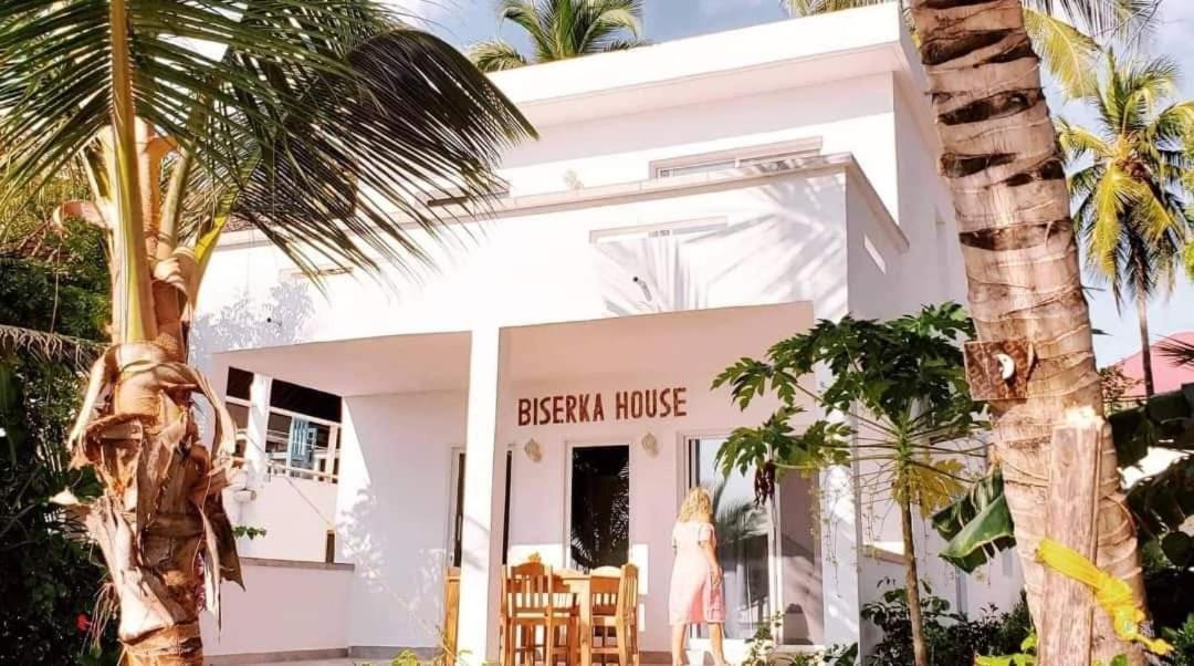 Sipano Bed & Breakfast *